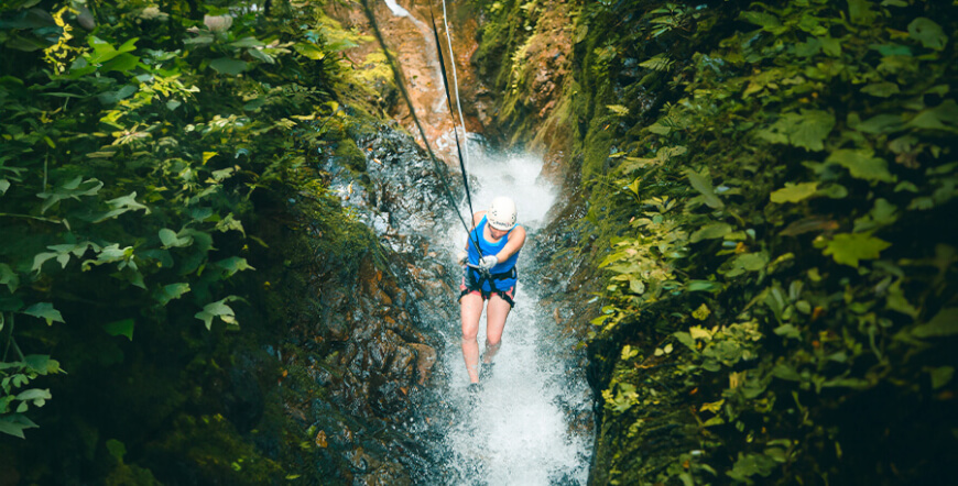 Canyoning in the Lost Canyon in Costa Rica